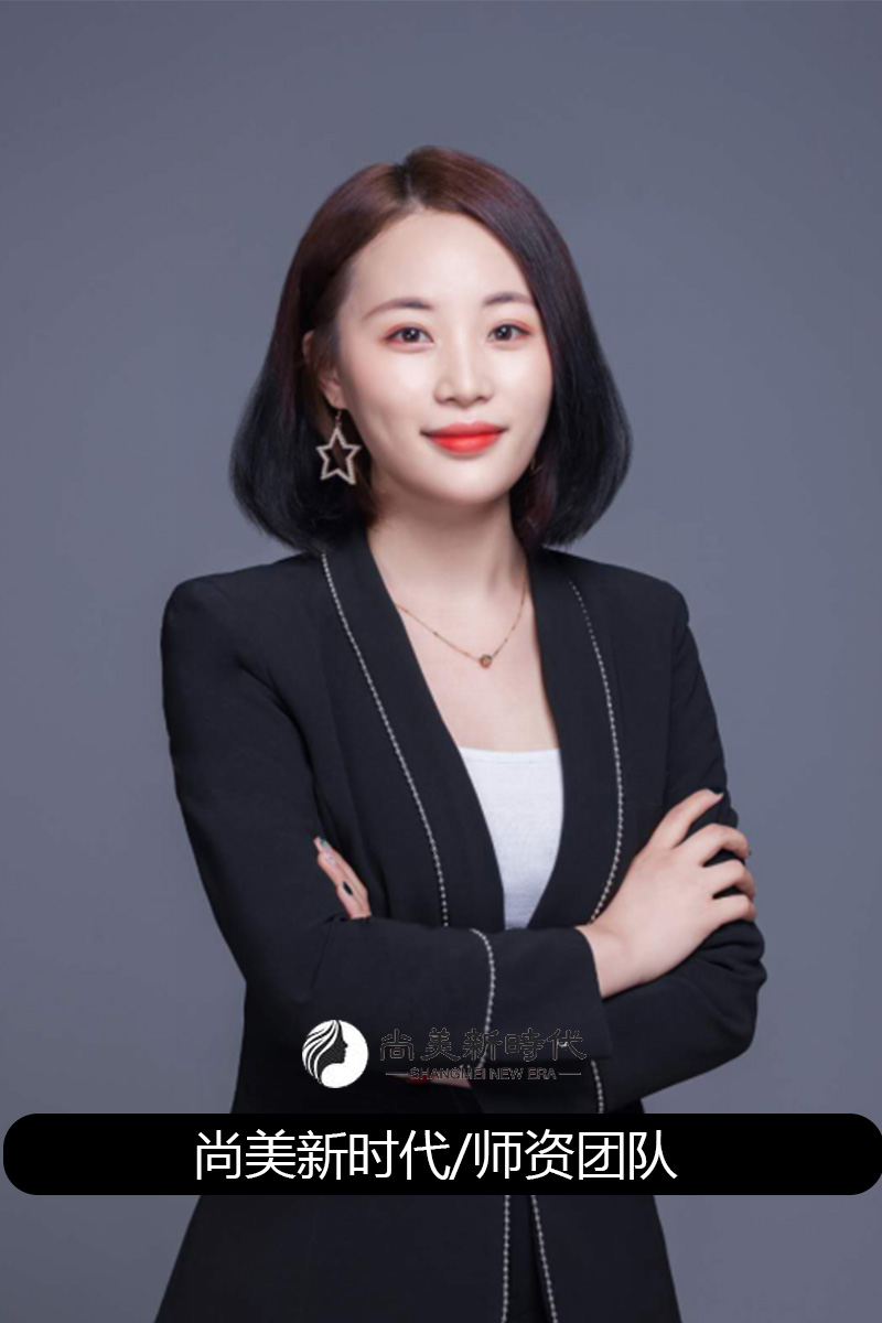 馬昕愛資深美容師.jpg
